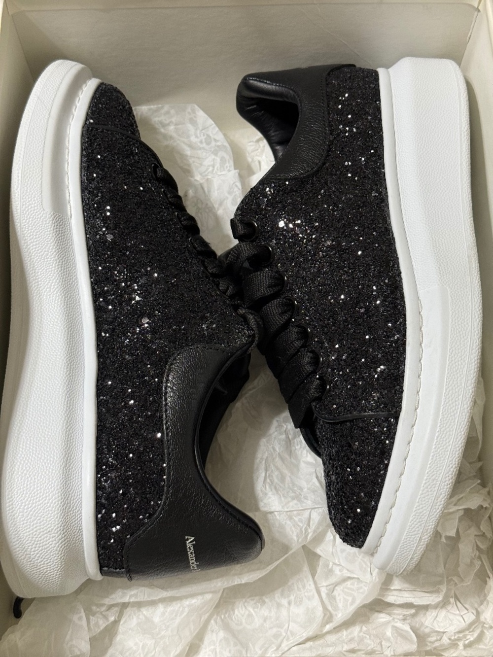 ALEXANDER MCQUEEN GLITTER PLATFORM SNEAKERS
